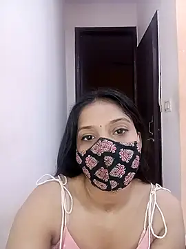 Snapshot of Cute_Rakhi8 chatting on July 2026 05:15:01 AM Cute Rakhi8 online show from July 2026 05:15:01 AM