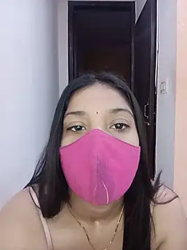 Snapshot of Cute_Rakhi8 chatting on June 2026 05:19:01 AM Cute Rakhi8 online show from June 2026 05:19:01 AM