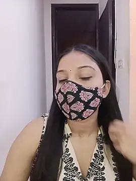 Snapshot of Cute_Rakhi8 chatting on July 2026 05:27:01 AM Cute Rakhi8 online show from July 2026 05:27:01 AM