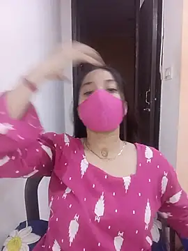 Snapshot of Cute_Rakhi8 chatting on June 2026 03:45:01 AM Cute Rakhi8 online show from June 2026 03:45:01 AM