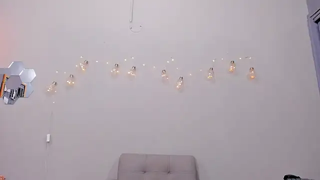 alianim online show from November 2025 08:20:01 PM