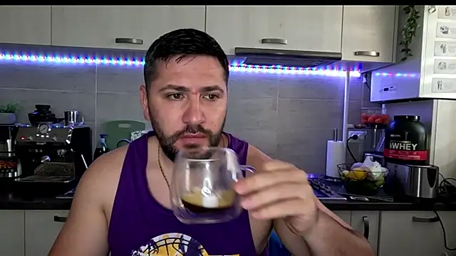 Gold Alpha Boy online show from June 2026 05:13:01 AM