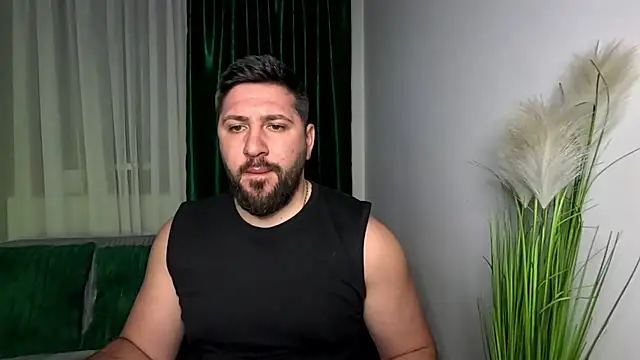 Gold Alpha Boy online show from April 2026 07:07:02 PM