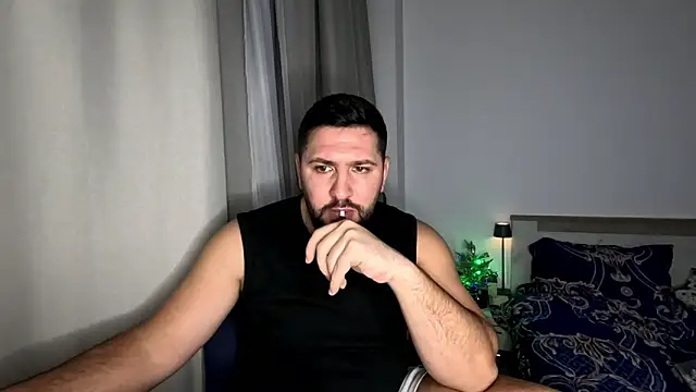 Snapshot of Gold_Alpha_Boy chatting on December 2025 02:33:01 PM Gold Alpha Boy online show from December 2025 02:33:01 PM