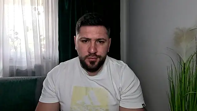Gold Alpha Boy online show from April 2026 07:59:01 AM