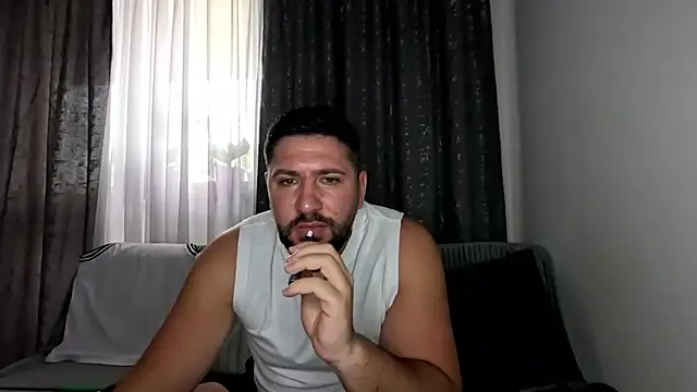 Gold Alpha Boy online show from September 2025 08:31:01 AM