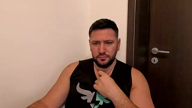 Snapshot of Gold_Alpha_Boy chatting on January 2026 10:43:02 AM Gold Alpha Boy online show from January 2026 10:43:02 AM