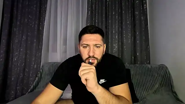 Snapshot of Gold_Alpha_Boy chatting on October 2025 07:46:01 PM Gold Alpha Boy online show from October 2025 07:46:01 PM