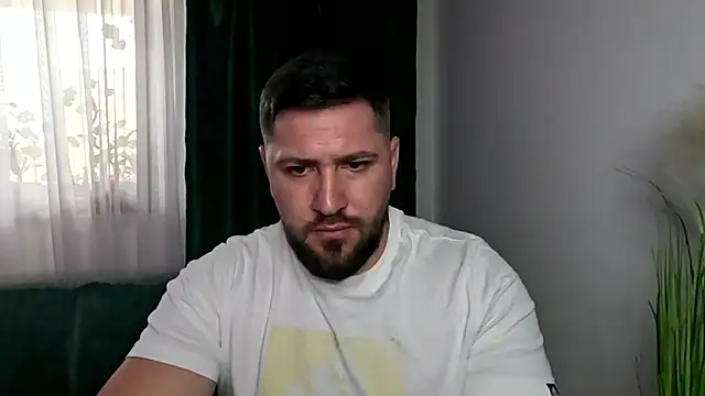 Gold Alpha Boy online show from April 2026 01:03:01 PM