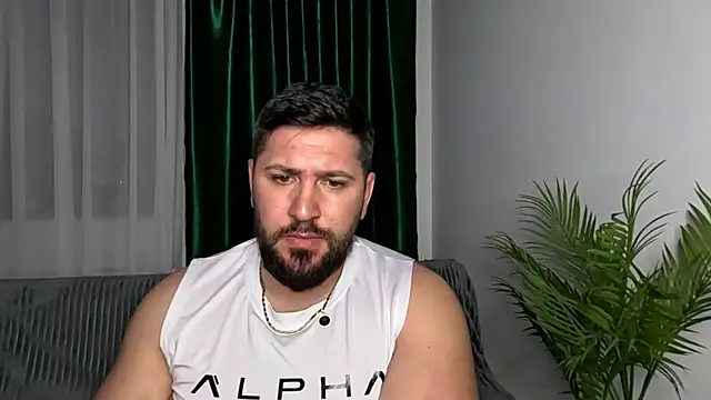 Gold Alpha Boy online show from April 2026 07:20:01 PM