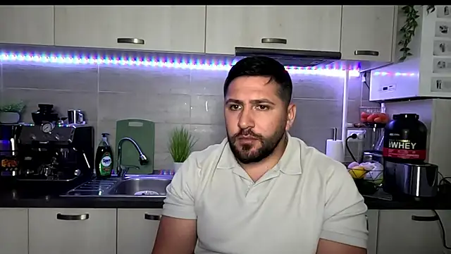 Gold Alpha Boy online show from June 2026 06:03:01 PM