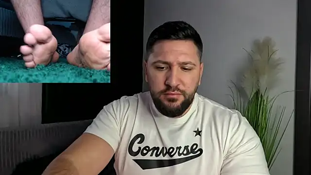 Snapshot of Gold_Alpha_Boy chatting on February 2026 02:49:02 PM Gold Alpha Boy online show from February 2026 02:49:02 PM