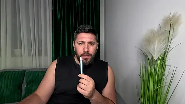 Gold Alpha Boy online show from April 2026 08:20:01 PM