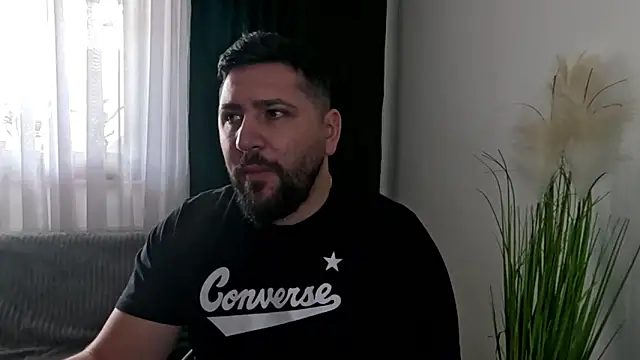 Gold Alpha Boy online show from March 2026 10:22:01 AM