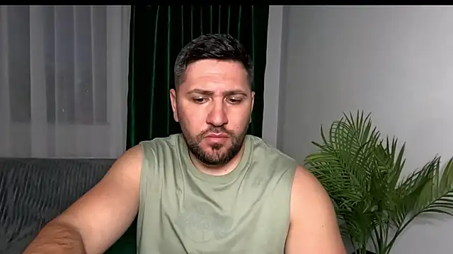 Gold Alpha Boy online show from June 2026 07:08:02 PM