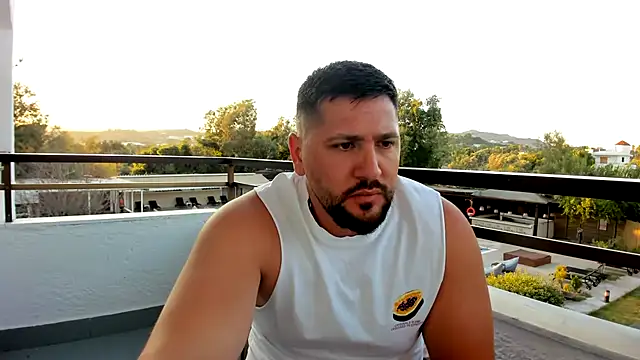 Gold Alpha Boy online show from July 2026 04:47:01 PM