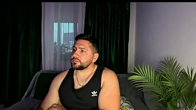 Gold Alpha Boy online show from June 2026 06:20:01 PM