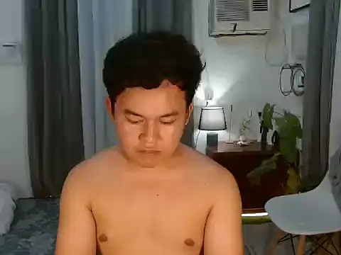 Snapshot of annocentboy chatting on September 2025 05:46:02 PM annocentboy online show from September 2025 05:46:02 PM