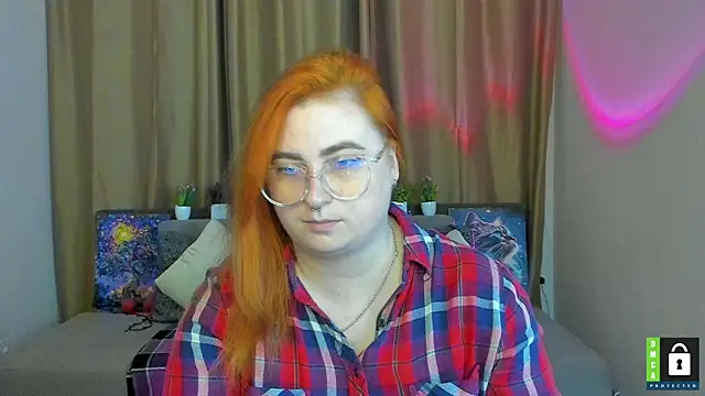 Snapshot of Alicia_love00 chatting on November 2025 06:29:01 AM Alicia love00 online show from November 2025 06:29:01 AM