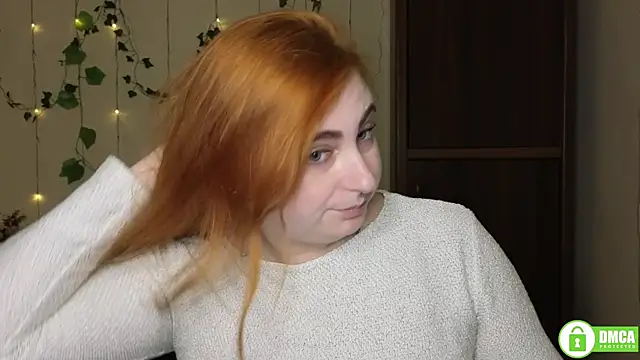 Snapshot of Alicia_love00 chatting on October 2025 06:23:02 AM Alicia love00 online show from October 2025 06:23:02 AM