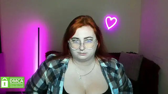 Snapshot of Alicia_love00 chatting on November 2025 12:31:01 PM Alicia love00 online show from November 2025 12:31:01 PM