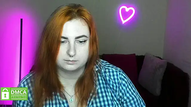 Snapshot of Alicia_love00 chatting on November 2025 06:23:02 PM Alicia love00 online show from November 2025 06:23:02 PM