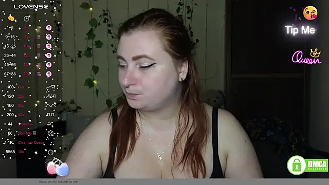 Snapshot of Alicia_love00 chatting on June 2026 05:23:01 AM Alicia love00 online show from June 2026 05:23:01 AM