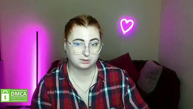 Snapshot of Alicia_love00 chatting on November 2025 12:32:01 PM Alicia love00 online show from November 2025 12:32:01 PM