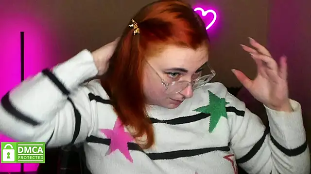 Snapshot of Alicia_love00 chatting on November 2025 06:28:02 AM Alicia love00 online show from November 2025 06:28:02 AM