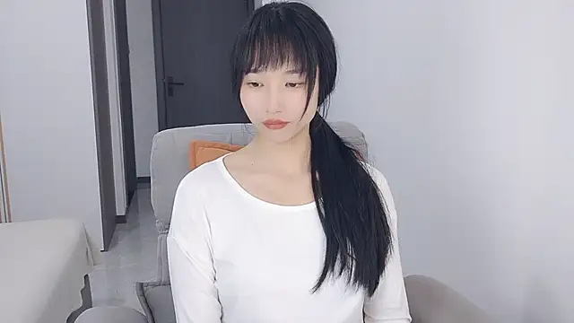 Lisa-3333 online show from November 2025 03:27:01 PM