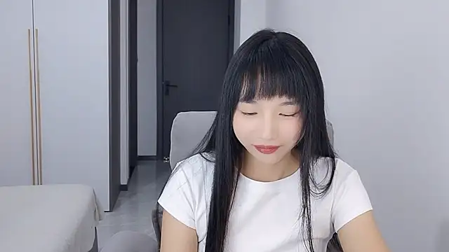 Lisa-3333 online show from October 2025 02:27:02 PM