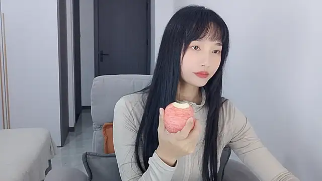 Lisa-3333 online show from November 2025 02:10:02 PM