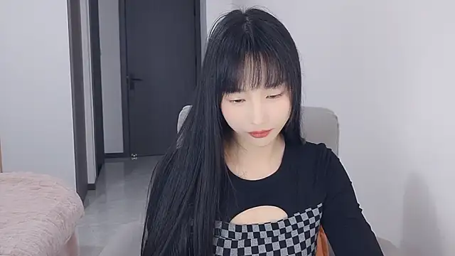 Snapshot of Lisa-3333 chatting on December 2025 01:44:02 PM Lisa-3333 online show from December 2025 01:44:02 PM