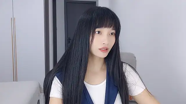 Lisa-3333 online show from September 2025 02:20:01 PM