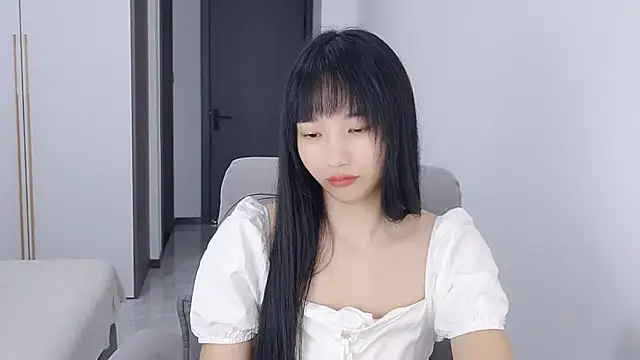 Lisa-3333 online show from September 2025 02:01:02 PM