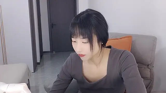 Lisa-3333 online show from November 2025 01:48:02 PM