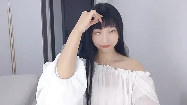 Lisa-3333 online show from September 2025 02:24:02 PM