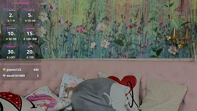 Snapshot of IvoryWood_ chatting on April 2026 07:58:02 PM IvoryWood online show from April 2026 07:58:02 PM