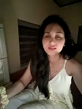 Jun-Mzzz online show from April 2026 03:49:01 PM