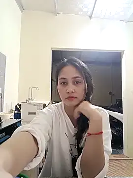 Jun-Mzzz online show from February 2026 02:48:02 PM