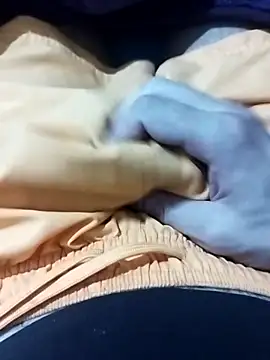 Snapshot of idhem___31 chatting on February 2026 05:56:02 PM idhem 31 online show from February 2026 05:56:02 PM