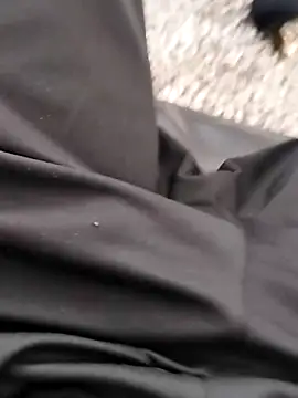 Snapshot of idhem___31 chatting on February 2026 02:39:02 PM idhem 31 online show from February 2026 02:39:02 PM