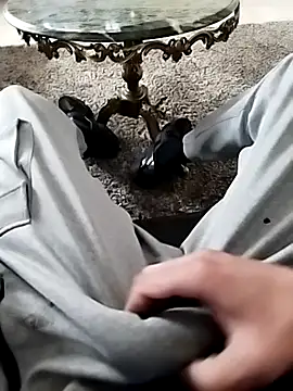 Snapshot of idhem___31 chatting on February 2026 01:19:01 PM idhem 31 online show from February 2026 01:19:01 PM