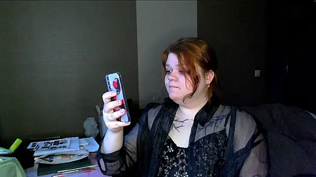 Snapshot of Romy_Addams chatting on March 2026 02:35:02 PM Romy Addams online show from March 2026 02:35:02 PM