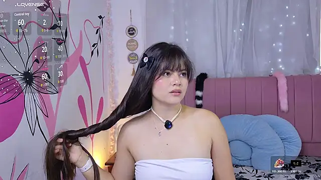 sukilove18 online show from May 2026 10:28:01 PM