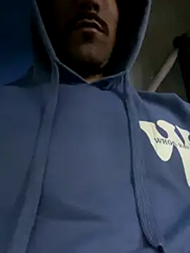 Snapshot of randheerthakur_ chatting on November 2025 04:08:01 PM randheerthakur online show from November 2025 04:08:01 PM