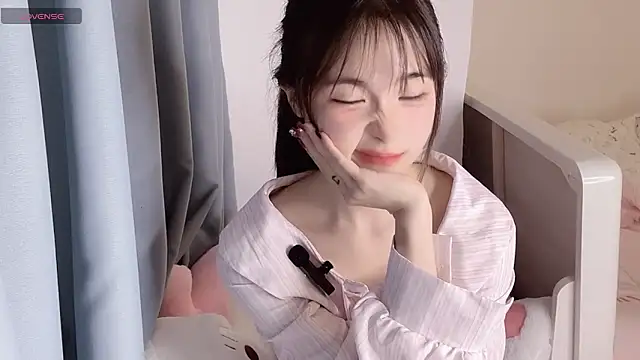 gougou77 online show from January 2026 12:53:01 PM