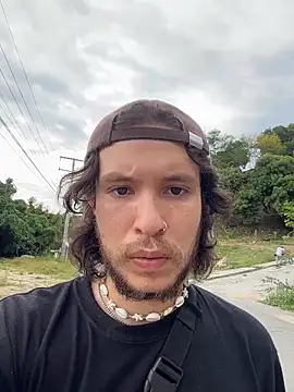 Luxx 14 online show from November 2025 08:36:02 PM