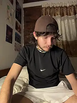 Luxx 14 online show from October 2025 12:47:01 AM