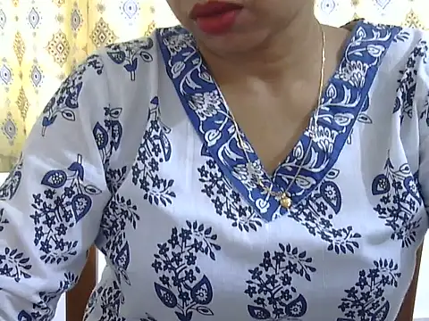 CHAMELI4747 online show from June 2026 07:58:01 AM